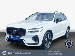 Crystal weißperleffekt Gebraucht 2025 Volvo XC60 Plus SUV | 51.350 € (Superpreis)