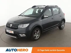 Grau Gebraucht 2020 Dacia Sandero Essentiel Kleinwagen | 9.210 € (Fairer Preis)