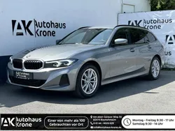 Grau Gebraucht 2023 BMW 320 Limousine | 30.250 € (Superpreis)