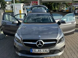 Grau Gebraucht 2016 Mercedes A160 Limousine | 13.500 € (Guter Preis)