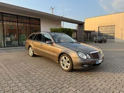 Grau Gebraucht 2009 Mercedes E220 Avantgarde Kombi | 4.900 € (Etwas zu teuer)