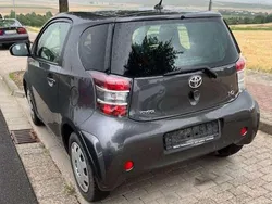 Schwarz Gebraucht 2009 Toyota iQ Kleinwagen | 3.500 € (Guter Preis)