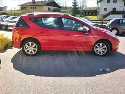 Rot metallic Gebraucht 2008 Peugeot 207 Kombi | 5.500 €