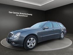 Grau Gebraucht 2006 Mercedes E320 Avantgarde Limousine | 9.999 € (Teuer)