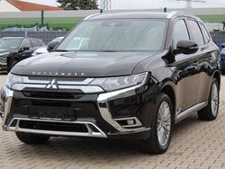 Rubinschwarz (m) Gebraucht 2020 Mitsubishi Outlander P-HEV Top SUV | 20.990 € (Fairer Preis)