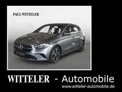 lack mountaingrau Gebraucht 2024 Mercedes B180 Progressive Van / Kleinbus | 32.990 € (Fairer Preis)