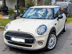 Weiß Gebraucht 2014 Mini ONE Kleinwagen | 8.099 € (Fairer Preis)