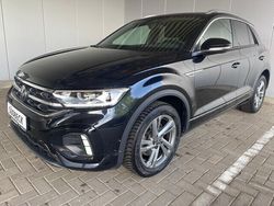 Deep black perleffekt (schwarz) Gebraucht 2023 VW T-Roc R-line SUV | 33.990 € (Etwas zu teuer)