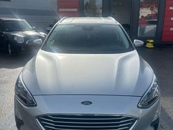 Silber Gebraucht 2019 Ford Focus Cool & Connect Limousine | 12.000 € (Guter Preis)
