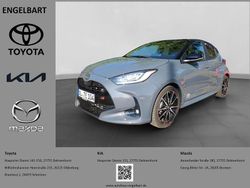 Grau Gebraucht 2025 Toyota Yaris Hybrid Sport Limousine | 32.950 € (Etwas zu teuer)
