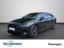 Schwarz Neu 2025 Audi A6 e-tron Sport Kombi | 102.835 € (Teuer)