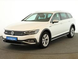 Oryxweiß perlmutteffekt Gebraucht 2022 VW Passat Alltrack Kombi | 25.580 € (Guter Preis)