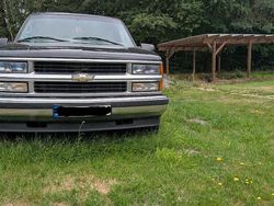 Schwarz Gebraucht 2000 Chevrolet Tahoe SUV | 6.150 € (Etwas zu teuer)