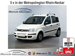 Weiß Gebraucht 2011 Fiat Panda Active Kleinwagen | 5.989 €