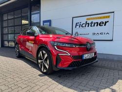 Dezirrot Gebraucht 2023 Renault Mégane Techno Kleinwagen | 27.990 € (Superpreis)