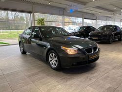Grün Gebraucht 2003 BMW 520 Limousine | 5.200 € (Fairer Preis)
