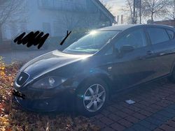 Schwarz Gebraucht 2011 Seat Leon Ecomotive Limousine | 3.000 € (Guter Preis)
