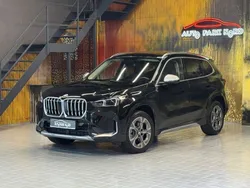 Schwarz Gebraucht 2024 BMW X1 xLine SUV | 41.900 € (Etwas zu teuer)