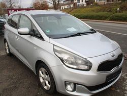 Silber Gebraucht 2013 Kia Carens Edition 7 Van / Kleinbus | 4.499 € (Fairer Preis)