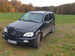 Schwarz Gebraucht 2004 Mercedes ML270 SUV | 4.800 € (Fairer Preis)
