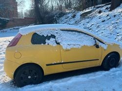 Gelb Gebraucht 2006 Fiat Grande Punto Kleinwagen | 550 € (Superpreis)