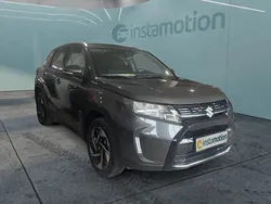 Grau Gebraucht 2025 Suzuki Vitara Comfort+ SUV | 26.340 € (Fairer Preis)