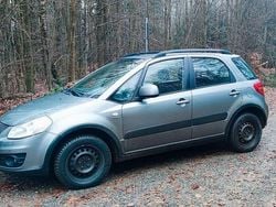 Grau Gebraucht 2011 Suzuki SX4 Style Limousine | 3.500 € (Superpreis)