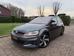 Grau Gebraucht 2017 VW Golf GTI Limousine | 19.500 € (Fairer Preis)