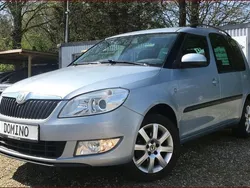 Silber Gebraucht 2010 Skoda Roomster Kombi | 2.890 € (Fairer Preis)