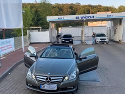 Gold Gebraucht 2011 Mercedes E250 Coupé | 11.499 € (Fairer Preis)