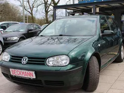 Grün Gebraucht 2000 VW Golf IV Comfortline Limousine | 3.000 € (Fairer Preis)