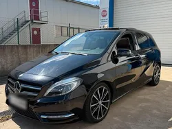 Schwarz Gebraucht 2012 Mercedes B200 Van / Kleinbus | 9.299 € (Etwas zu teuer)