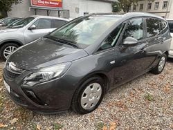 Karbongrau metallic Gebraucht 2012 Opel Zafira Tourer Edition Van / Kleinbus | 8.490 € (Etwas zu teuer)