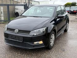 Schwarz Gebraucht 2016 VW Polo Comfortline Limousine | 7.299 € (Guter Preis)