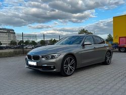 Andere farben Gebraucht 2016 BMW 325 Luxury Line Limousine | 27.500 €