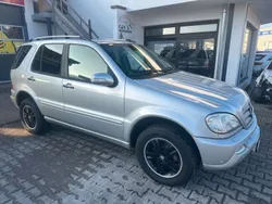 Silber Gebraucht 2005 Mercedes ML400 Edition SUV | 5.500 €