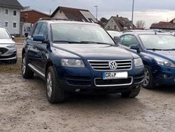 Blau Gebraucht 2006 VW Touareg SUV | 4.500 € (Fairer Preis)