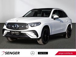 Weiß Gebraucht 2024 Mercedes GLC200 AMG line SUV | 58.960 € (Teuer)