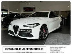(bianco alfa, uni Gebraucht 2022 Alfa Romeo Giulia Veloce Limousine | 37.490 € (Teuer)
