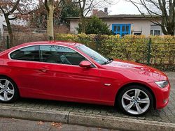 Rot Gebraucht 2007 BMW 320 Coupé | 5.500 € (Fairer Preis)