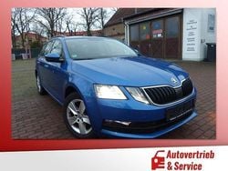 Blau (metallic) Gebraucht 2020 Skoda Octavia Kombi | 17.480 € (Fairer Preis)