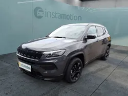 Grün Gebraucht 2023 Jeep Compass Night Eagle SUV | 30.740 € (Fairer Preis)