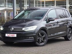 Schwarz Gebraucht 2020 VW Touran Van / Kleinbus | 23.990 € (Fairer Preis)