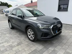 Grau Gebraucht 2021 Audi Q3 Ambiente SUV | 30.800 € (Guter Preis)