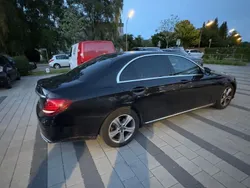 Schwarz Gebraucht 2017 Mercedes E200 Limousine | 20.499 € (Fairer Preis)