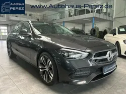 Grau Gebraucht 2024 Mercedes C220 Avantgarde Kombi | 46.219 € (Teuer)