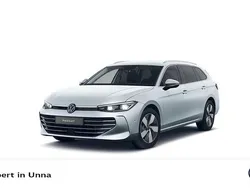 Oyster silver metallic Gebraucht 2025 VW Passat Elegance Kombi | 39.644 € (Superpreis)