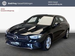 Kosmosschwarz metallic Gebraucht 2025 Mercedes CLA180 Limousine | 33.920 € (Fairer Preis)