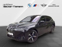 Saphirschwarz Gebraucht 2022 BMW iX Sport Line SUV | 44.411 € (Superpreis)