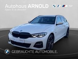 Weiß Gebraucht 2022 BMW 330e M Sport Kombi | 27.990 € (Superpreis)